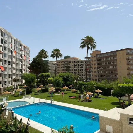 Stylish & Sunny With Pool Alq 156